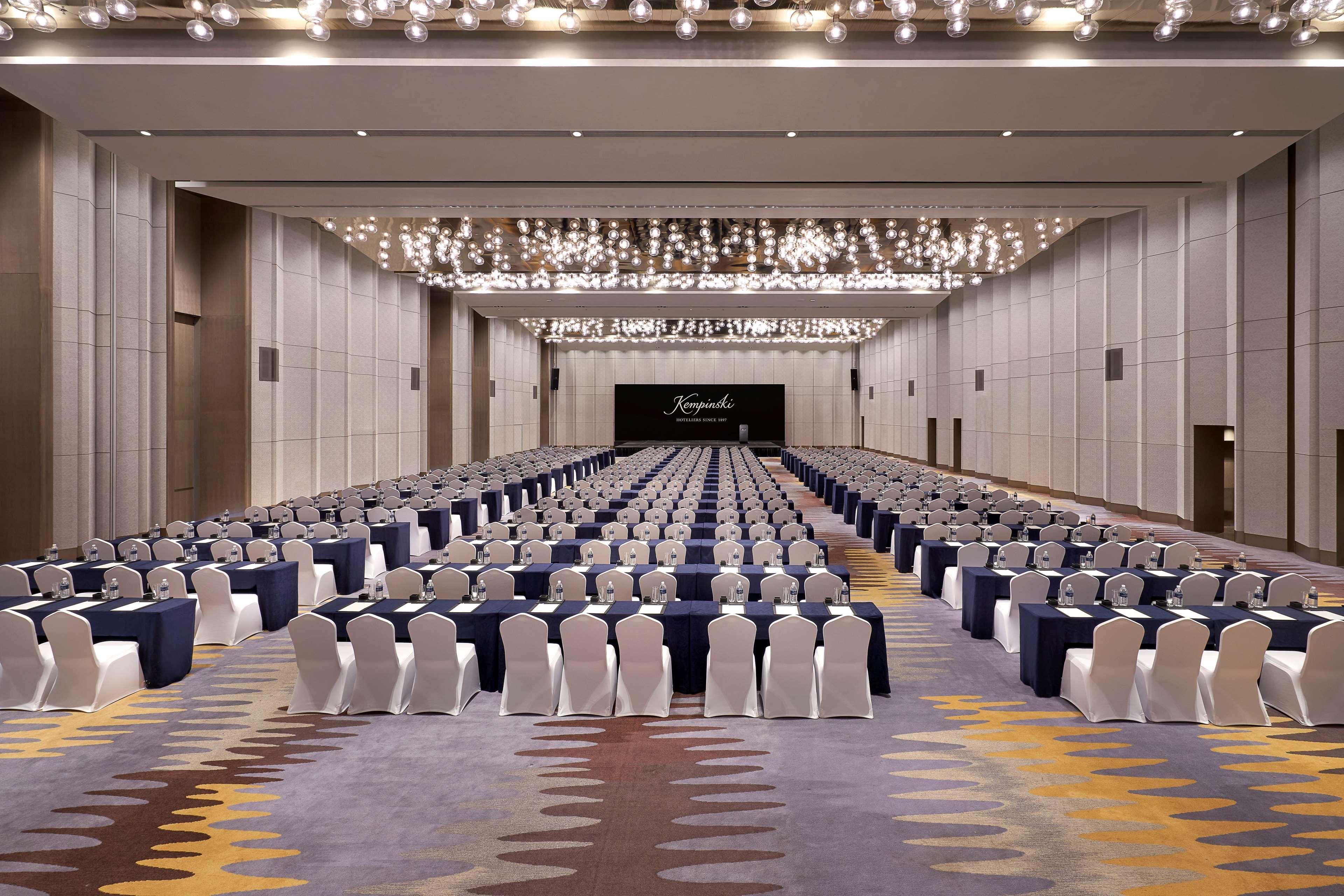 Kempinski Hotel Nanjing Нанкин Екстериор снимка