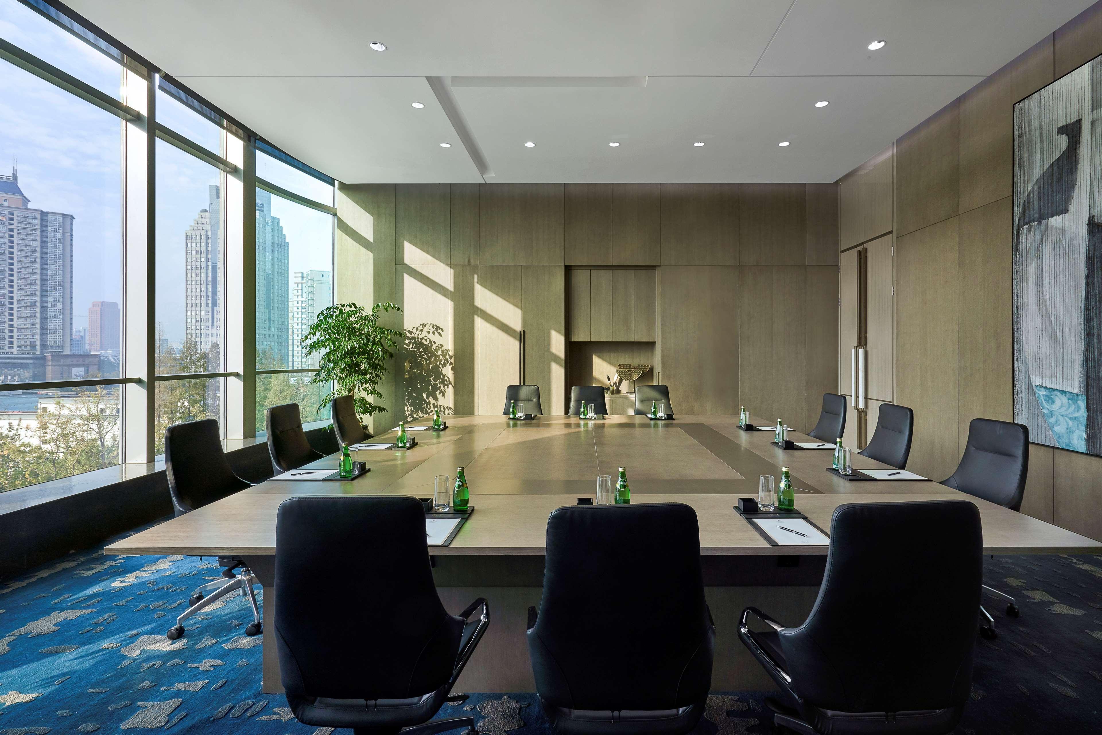 Kempinski Hotel Nanjing Нанкин Екстериор снимка